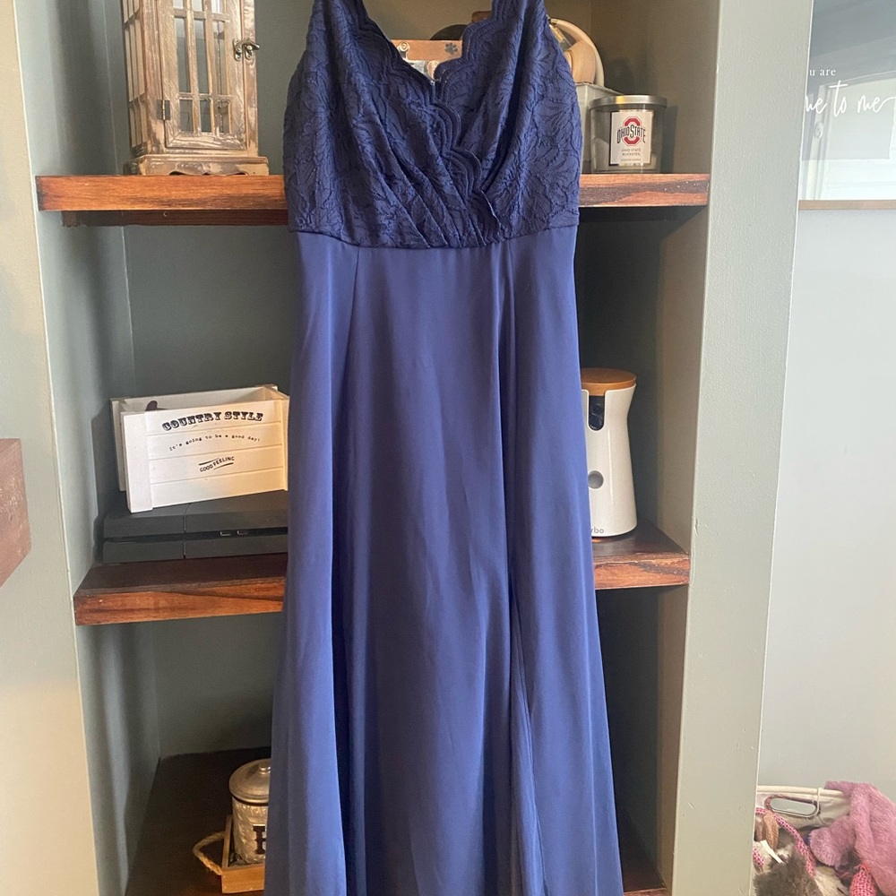 David’s Bridal Marine lace chiffon spaghetti strap long bridesmaid dress